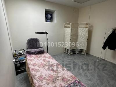 Офисы, магазины и бутики, салоны красоты, студии · 12.2 м² за 48 000 〒 в Костанае