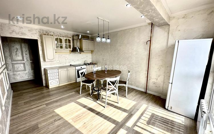 3-комнатная квартира, 70 м², 4/10 этаж помесячно, Сейфуллина 51