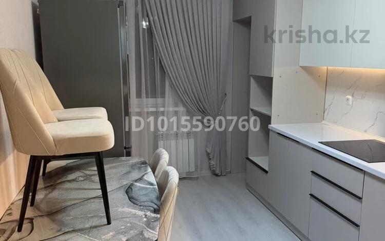 2-бөлмелі пәтер · 61.1 м² · 5/14 қабат, Тұран ш/а 3401/27 — Пересечение ул.Алатау батыр и ул.Куйши Мамен, бағасы: 30 млн ₸ в Шымкенте, Каратауский р-н — фото 2