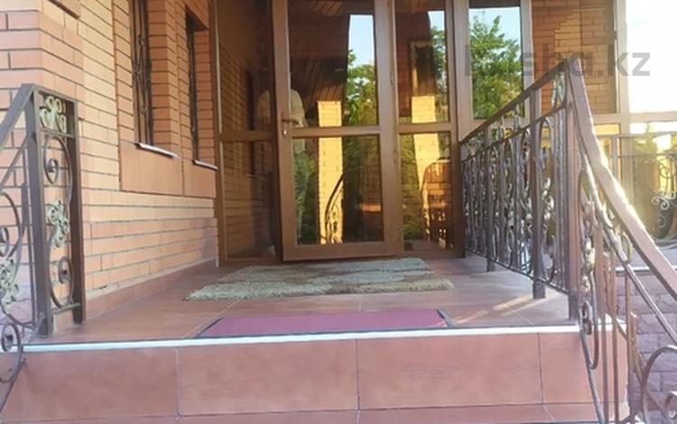 Отдельный дом · 9 комнат · 450 м² · 6 сот., мкр Алмагуль, Жарокова — Альфараби за 1.5 млн ₸ в Алматы, Бостандыкский р-н — фото 2