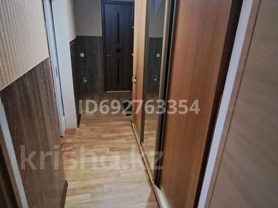 2-бөлмелі пәтер, 48.1 м², 9/9 қабат, мкр 4, мкр. 4 32 — Кар. сити., бағасы: 15.1 млн 〒 в Уральске, мкр 4