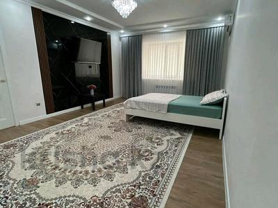 2-комнатная квартира · 65 м² · 6/9 этаж, мкр. Алтын орда, Пр.т Тауелсиздик 24а/1 — Пр.т Тауелсиздик за 17 000 ₸ в Актобе