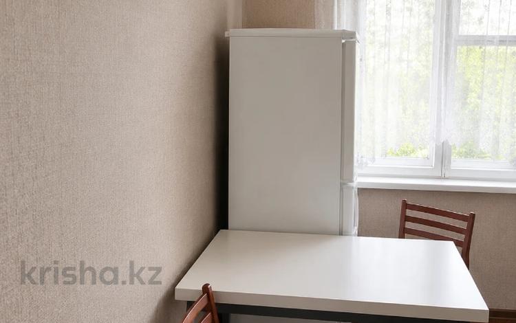 2-бөлмелі пәтер · 43 м² · 4/5 қабат, Алиханова, бағасы: 15.4 млн ₸ в Караганде, Казыбек би р-н — фото 3