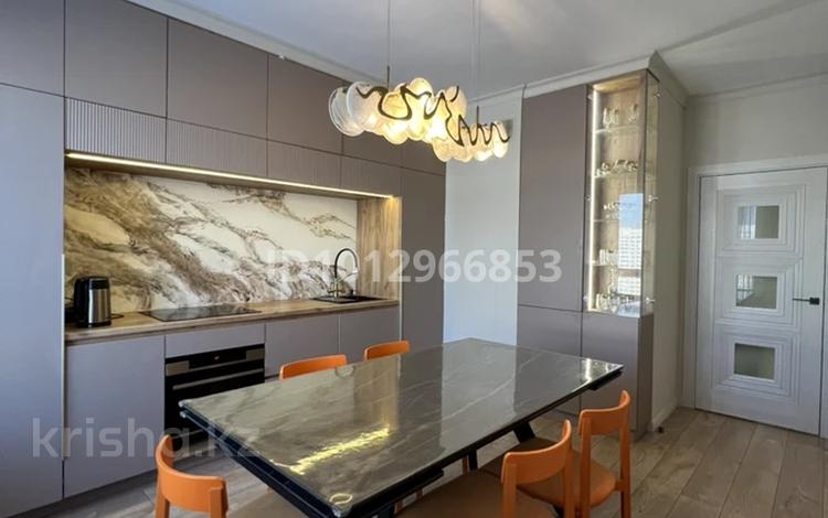 2-бөлмелі пәтер · 73 м² · 14/21 қабат, Варламова 27а, бағасы: 71 млн ₸ в Алматы, Алмалинский р-н — фото 5