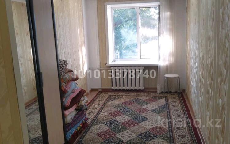 2-бөлмелі пәтер · 40 м² · 2/4 қабат, мкр. Зачаганск пгт, Жангир хан 9 — Жазира остановка, бағасы: 130 000 ₸ в Уральске — фото 2