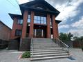 Жеке үй · 10 бөлме · 520 м² · 8 жүзд., Богенбай батыра 32 — Кастеева, бағасы: ~ 420 млн ₸ в Алматы, Медеуский р-н — фото 11