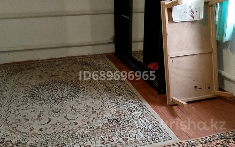 Отдельный дом · 1 комната · 30 м², ул тихая за 40 000 〒 в Актобе, жилой массив Жилянка — фото 3