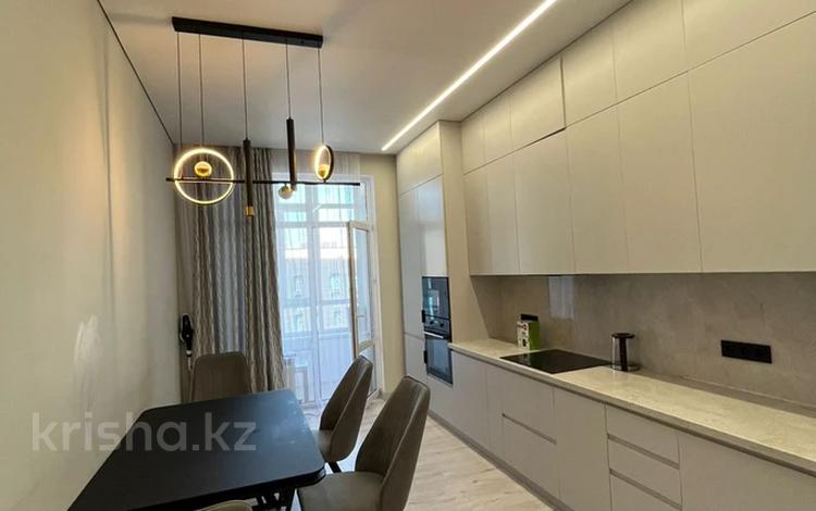 2-комнатная квартира · 70 м² · 9 этаж, Аль-Фараби 9 за 350 000 ₸ в Астане, Есильский р-н — фото 2