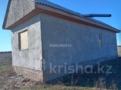 Отдельный дом • 3 комнаты • 48 м² • 8 сот., Конаева 2050 — Макатаев за 5 млн 〒 в Нура