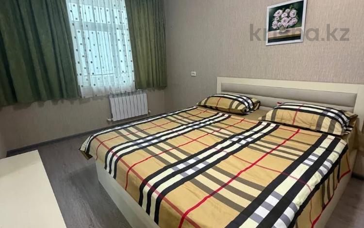 2-комнатная квартира · 55 м² · 8/18 этаж, Розыбакиева 237 за 420 000 ₸ в Алматы, Бостандыкский р-н — фото 2