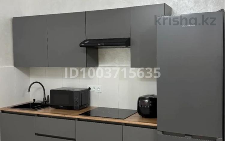 2-комнатная квартира · 59 м² · 9/10 этаж, Толе би — Толе би - Утеген Батыра за 320 000 ₸ в Алматы, Ауэзовский р-н — фото 2