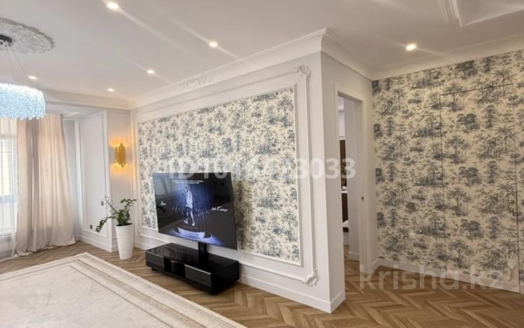 2-комнатная квартира · 71.2 м² · 8/9 этаж, мкр Нурсая, Елорда 6/5 за 35 млн ₸ в Атырау — фото 2