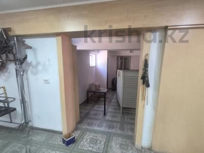 Еркін, кеңселер, дүкендер мен бутиктер, қоймалар · 450 м², бағасы: 1.3 млн ₸ в Алматы, Ауэзовский р-н