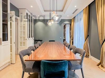 9-бөлмелі пәтер · 360 м², Аль-Фараби 116/1, бағасы: 490 млн ₸ в Алматы, Медеуский р-н