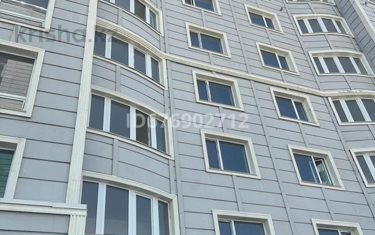2-комнатная квартира, 60 м², 3/12 этаж, Б.Саттарханова 35/1 за 19 млн 〒 в Туркестане — фото 17