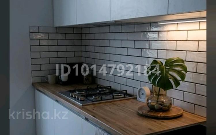 2-комнатная квартира · 49 м² · 2/2 этаж, Төле би 18 — Туб больницы за 10.5 млн ₸ в Бауыржан Момышулы — фото 7