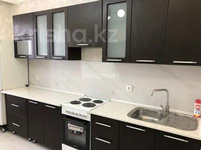 Аренда квартир: 2-комнатная квартира · 58 м² · 10/12 этаж, мкр Акбулак, Дарабоз — Напротив Алматы Арена за 250 000 〒 2-комнатная квартира · 58 м² · 10/12 этаж, мкр Акбулак, Дарабоз — Напротив Алматы Арена за 250 000 〒 в Алатауский р-н