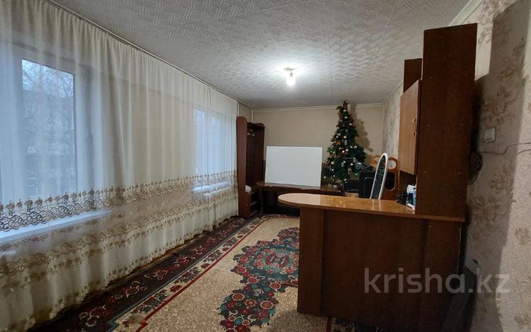 3-комнатная квартира, 56.3 м², 4/5 этаж, Микр Жансая 11