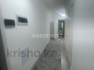 2-комнатная квартира, 67 м², 10/14 этаж, Аль-Фараби 11/1 за 37 млн 〒 в Астане, Есильский р-н