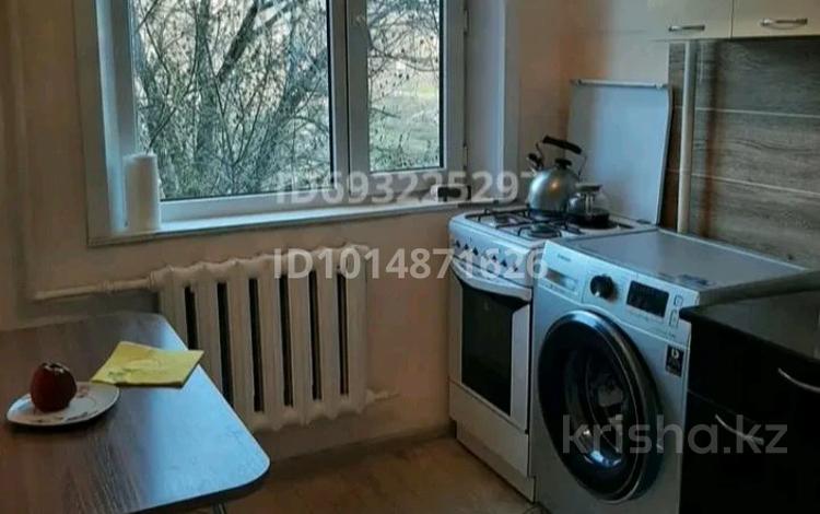 1-комнатная квартира · 31 м² · 3/5 этаж, Майкудук, Майкудук, 11а микрорайон 19 за 110 000 ₸ в Караганде, Алихана Бокейханова р-н — фото 2