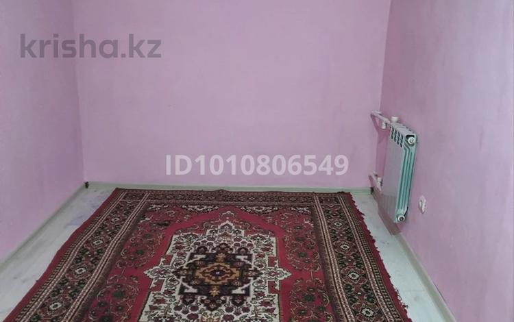 1-комнатная квартира · 35 м² · 1/5 этаж, 22-й мкр 9 за 90 000 〒 в Актау — фото 2