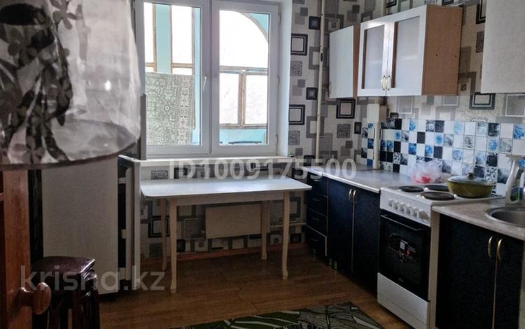 1-комнатная квартира · 32 м² · 2/5 этаж, мкр Айнабулак-3 157 за 180 000 ₸ в Алматы, Жетысуский р-н — фото 4