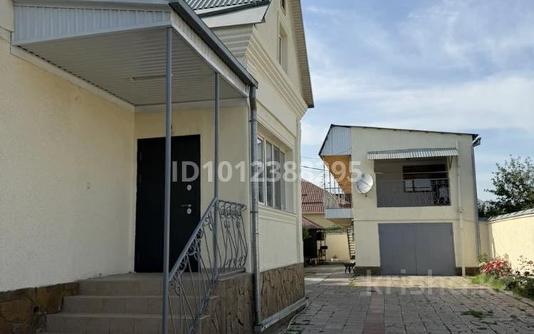 Жеке үй · 8 бөлме · 175.6 м² · 16 жүзд., мкр Кайтпас 1, Медеу 59, бағасы: 120 млн ₸ в Шымкенте, Каратауский р-н — фото 2