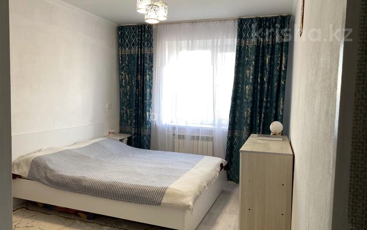 2-комнатная квартира · 55 м² · 9/10 этаж, мкр 8, 101 стрелковой бригады 8 — Над каспи банком на 101 стр бр за 150 000 ₸ в Актобе — фото 2