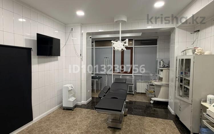 Клиника в центре Алматы · 200 м² за 10 млн ₸ в Бостандыкский р-н — фото 2