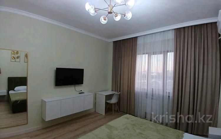 1-бөлмелі пәтер · 59 м² · 7/15 қабат, Айтеке би 113, бағасы: 270 000 ₸ в Атырау — фото 2