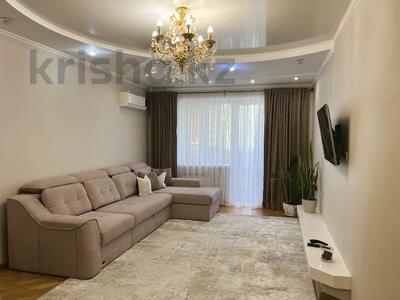 3-комнатная квартира · 100 м² · 3/5 этаж, Мухита за 30 000 〒 в Уральске