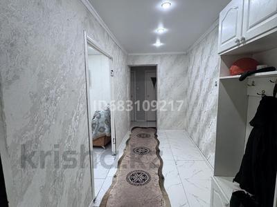 2-комнатная квартира · 59.9 м² · 4/5 этаж, Б-Абая — Ресторан Кенсарай за 12 000 ₸ в 