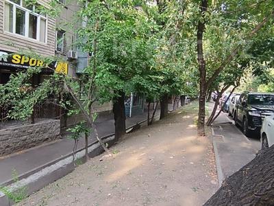 Свободное назначение, офисы, магазины и бутики, салоны красоты, медцентры и аптеки, образование, развлечения · 63 м² за 40 млн ₸ в Алматы, Алмалинский р-н