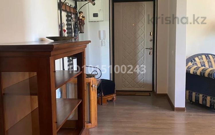 2-бөлмелі пәтер · 50 м² · 4/4 қабат, Карасай батыра 61/67 — ул. Абылай хана и ул. Жибек жолы., бағасы: 50 000 ₸ в Алматы, Алмалинский р-н — фото 5