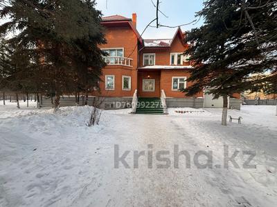 Отдельный дом · 5 комнат · 494 м² · 40 сот., 70 лет Октярбря 8 за 450 млн 〒 в Астане, Есильский р-н
