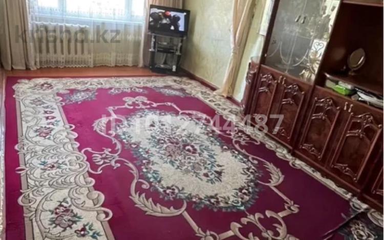 3-бөлмелі пәтер · 56 м² · 5/5 қабат, Джангельдина 32 — остановка Лакомка, бағасы: 18 млн ₸ в Шымкенте — фото 2