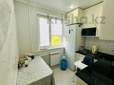 4-бөлмелі пәтер · 62 м² · 3/5 қабат, Абая 80 — Рядом роддом есдаулет детская больница садик школа поликлиника, бағасы: 20 млн ₸ в Темиртау