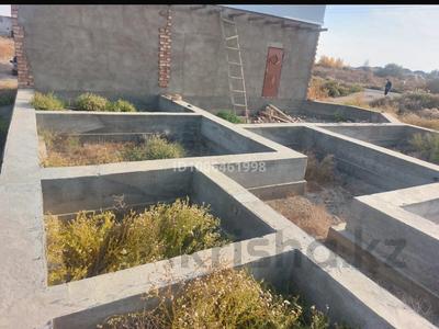 Часть дома · 2 комнаты · 25 м² · 8.5 сот., Байтерек 3 — Байтерек за 7 млн 〒 в 