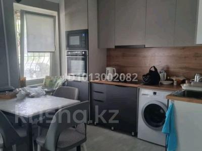 3-комнатная квартира · 59 м² · 1/5 этаж, Энергетиков 42а за 16.5 млн ₸ в Экибастузе