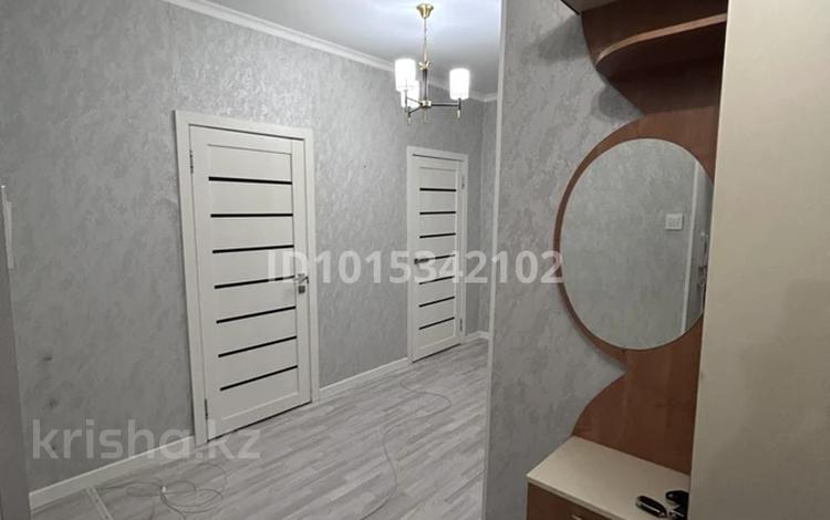 2-бөлмелі пәтер · 50 м² · 5/9 қабат, Ақсай-1А ш/а. 4 — Толе би-Яссауи, бағасы: 250 000 ₸ в Алматы, Ауэзовский р-н — фото 2