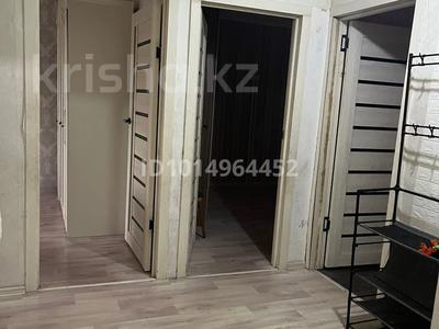 3-комнатная квартира · 63 м² · 2/5 этаж, Майкудук, 15й микрорайон 20 — Школа 61 за 130 000 ₸ в Караганде, Алихана Бокейханова р-н