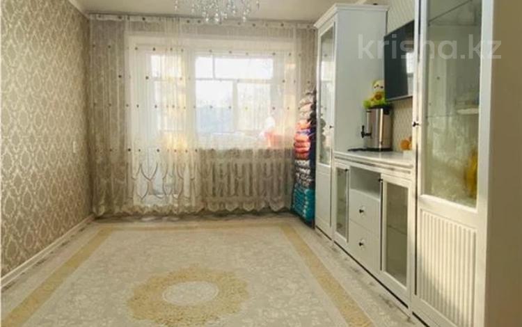 3-бөлмелі пәтер · 67 м² · 2/5 қабат, 14-шағынаудан, бағасы: 13.5 млн ₸ в Караганде, Алихана Бокейханова р-н — фото 3