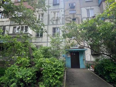 3-комнатная квартира, 56 м², 1/5 этаж, Радостовца 41 за 31.5 млн 〒 в Алматы, Алмалинский р-н