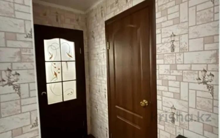 2-бөлмелі пәтер · 40.3 м² · 2/5 қабат, садовая 98, бағасы: 18 млн ₸ в Костанае — фото 11