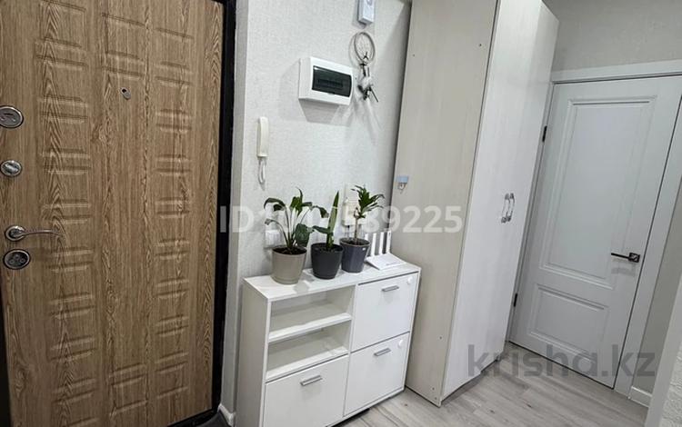 1-комнатная квартира · 42 м² · 10/10 этаж, Каныша Сатпаева 55/2 за 21.9 млн ₸ в Усть-Каменогорске — фото 2