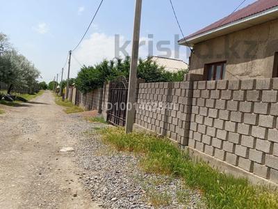 Продажа домов и дачи в Туркестанской обл.: Отдельный дом · 7 комнат · 200 м² · 12 сот., Суткент,массив Виктория — Луиза магазин за 20 млн 〒 Отдельный дом · 7 комнат · 200 м² · 12 сот., Суткент,массив Виктория — Луиза магазин за 20 млн 〒 в Шубарсу