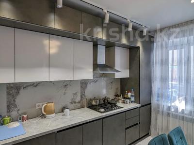 4-комнатная квартира, 113 м², 6/9 этаж, мкр. Алтын орда 11 за 48 млн 〒 в Актобе, мкр. Алтын орда