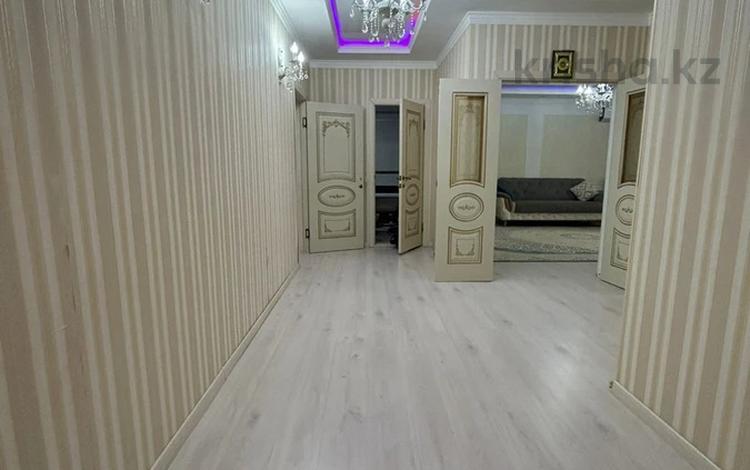 2-бөлмелі пәтер · 91 м² · 2/9 қабат, мкр. Алтын орда, бағасы: 38 млн ₸ в Актобе — фото 2