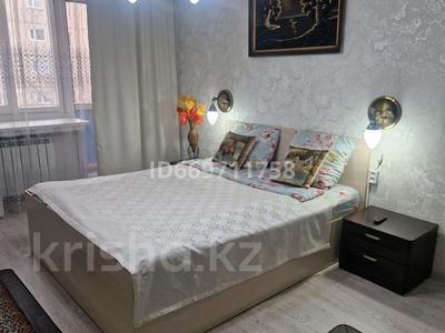 1-комнатная квартира · 33 м² · 3/5 этаж, Бабатайулы (Первомайская) — проспект Ауэзова за 10 000 ₸ в Семее