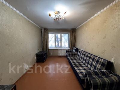 3-комнатная квартира · 60 м² · 1/4 этаж, Жетысу — Рядом с Аксу Баня за 14.2 млн ₸ в Талдыкоргане, мкр Жетысу